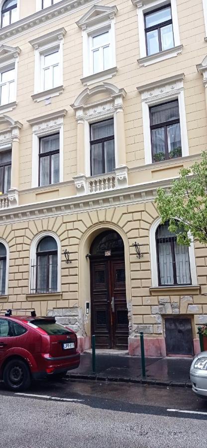 Western Apartman Budapešť Exteriér fotografie