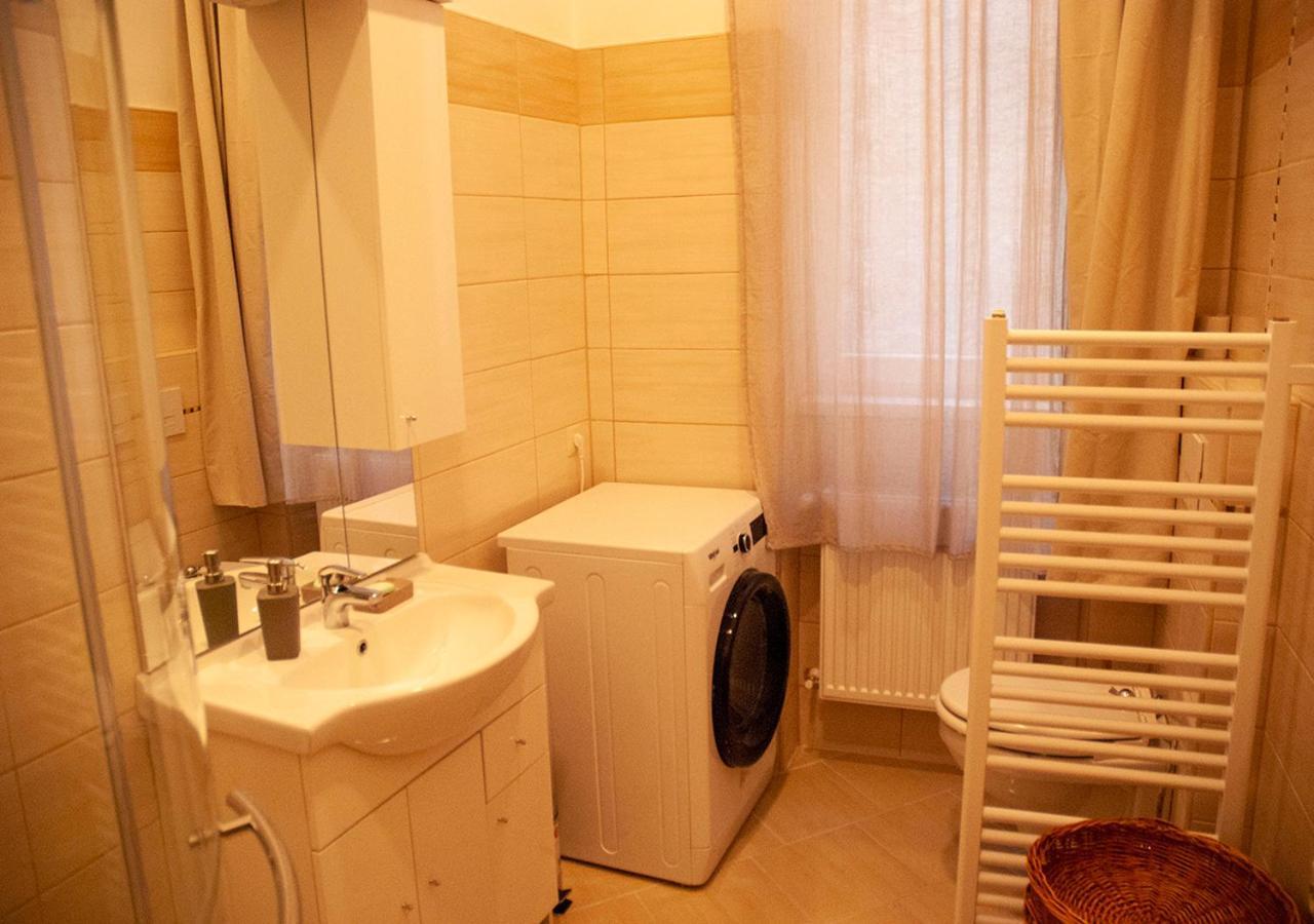 Western Apartman Budapešť Exteriér fotografie
